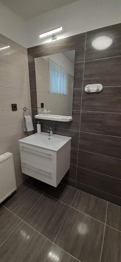 Hajnalka vendégház Bük Exterior foto
