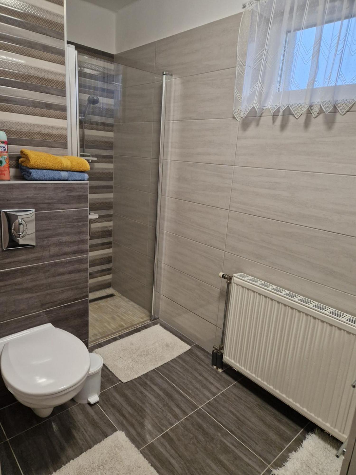 Hajnalka vendégház Bük Exterior foto